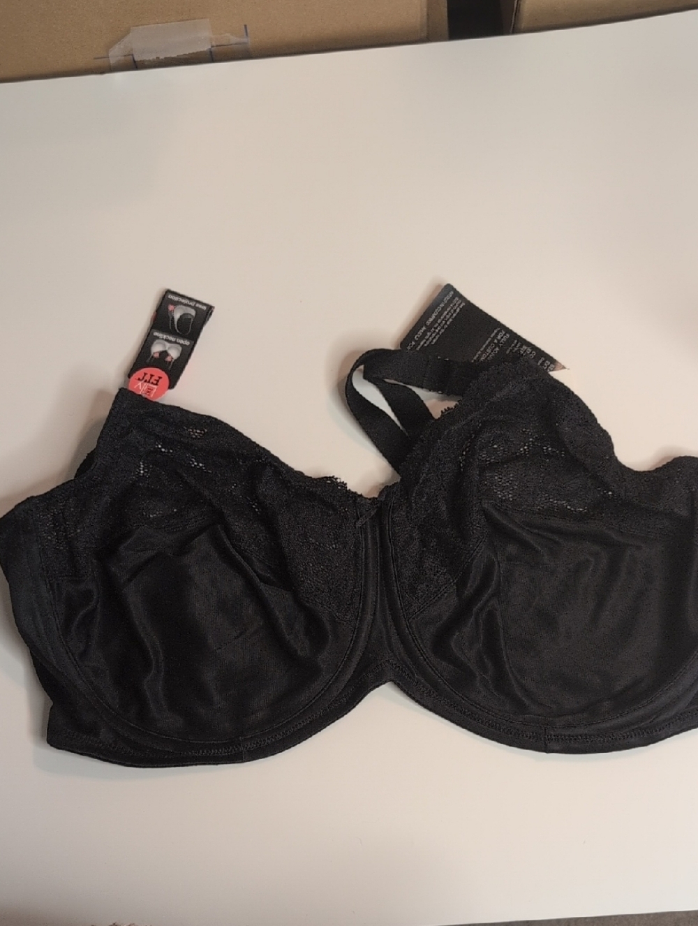 NWT Lilyette by Bali, Black Lace Bra 44DD
